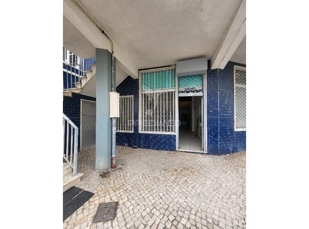 Loures, Loures, Lisbon 2670