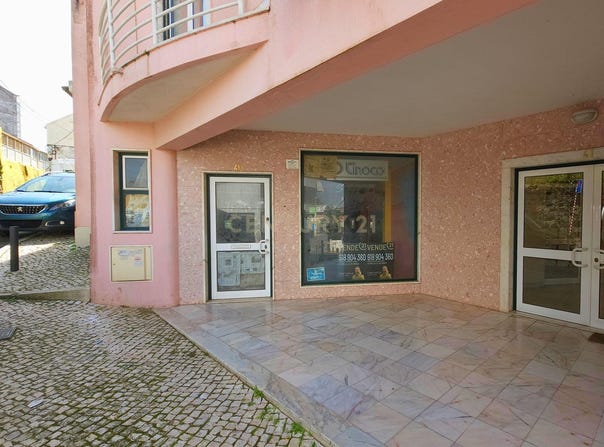 Algés, Lisbon