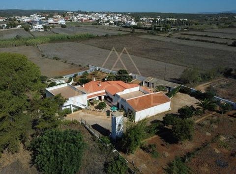 Almadena, Lagos, Faro