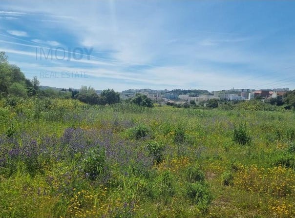 Loures, Lisbon 2670