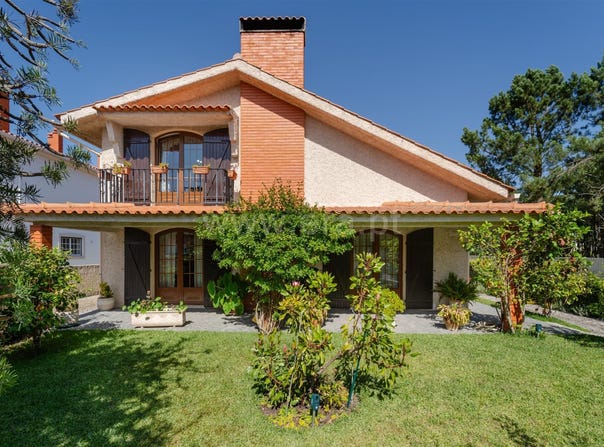 Marinha Grande, Leiria 2430