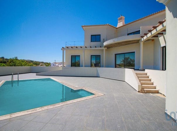 Boliqueime, Algarve 8100