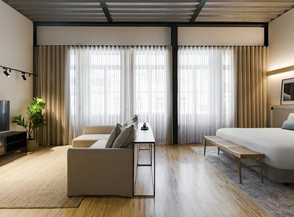 Rua Conde São Salvador, Matosinhos, Porto District 4450-252