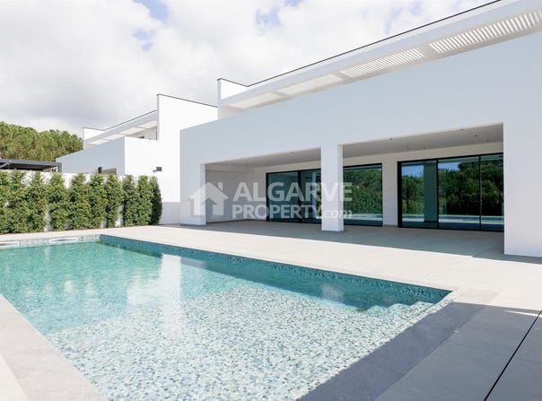 Vilamoura, Algarve 8125-410