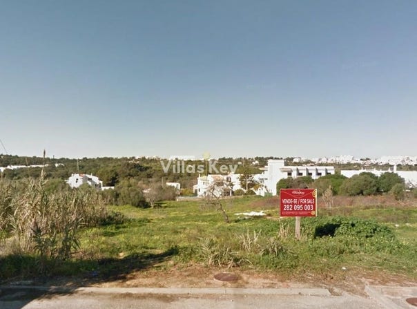Portimão, Algarve 8500