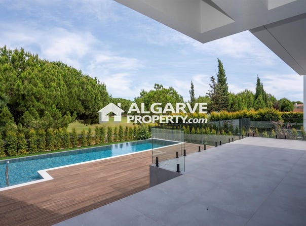 Vilamoura, Algarve 8125-410