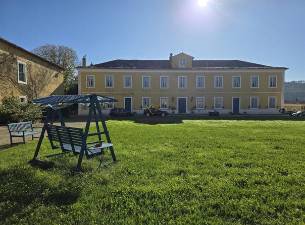 Valado Dos Frades, Leiria 2450