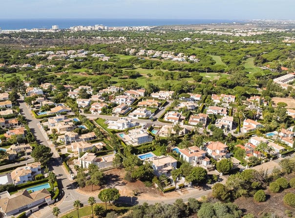 Quarteira, Algarve 8125-507