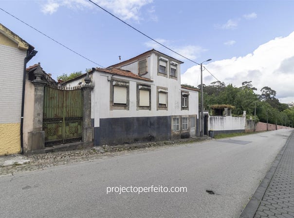 Oliveira Do Douro, Porto 4430