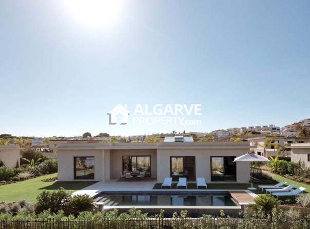 Montenegro, Algarve 8005