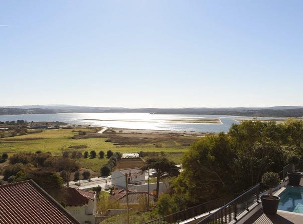 Foz Do Arelho, Leiria 2500