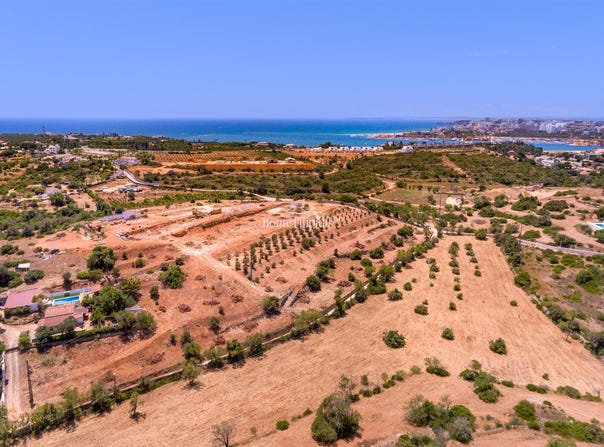 Ferragudo, Algarve 8400