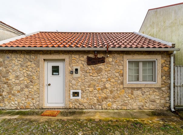 Leiria, Leiria District 3280-200
