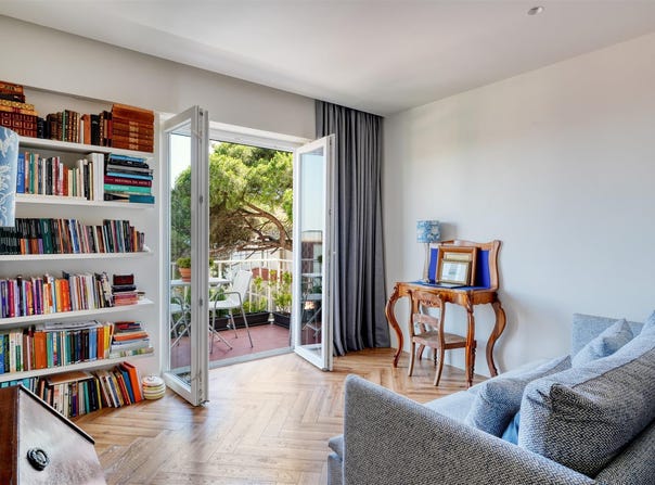 Cascais e Estoril, Lisbon 2750