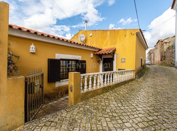 Santa Maria, Leiria District