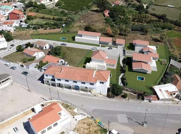 Carnota, Lisbon