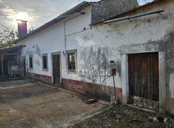 Areias e Pias, Ferreira do Zêzere, Santarém District