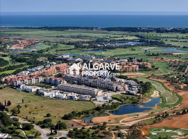 Vilamoura, Algarve 8125