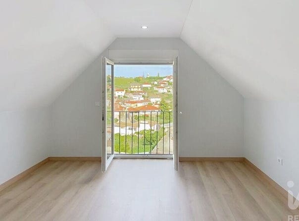 Canelas, Vila Real 5050