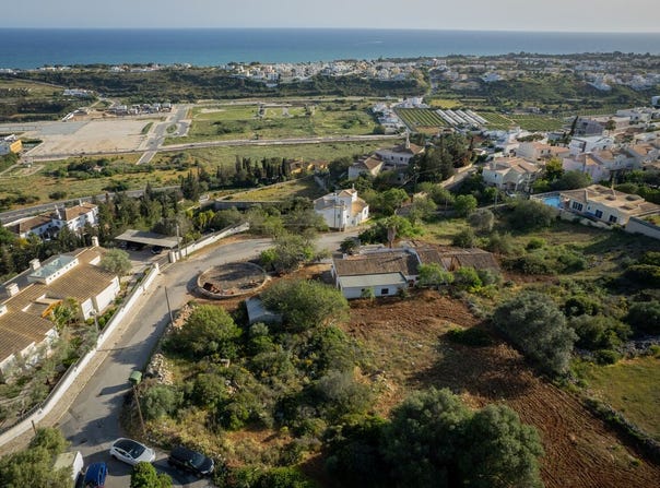 Faro, Algarve 8200