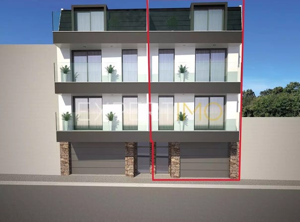 110 R. Frei Fortunato, Leiria, Leiria District 2460
