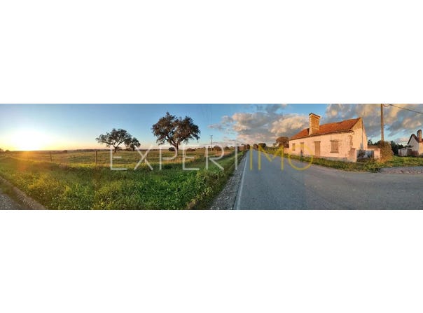 Évora, Évora District 7080