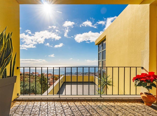 Monte, Madeira 9050