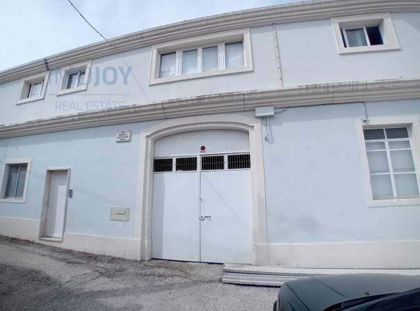 Loures, Lisbon 2670