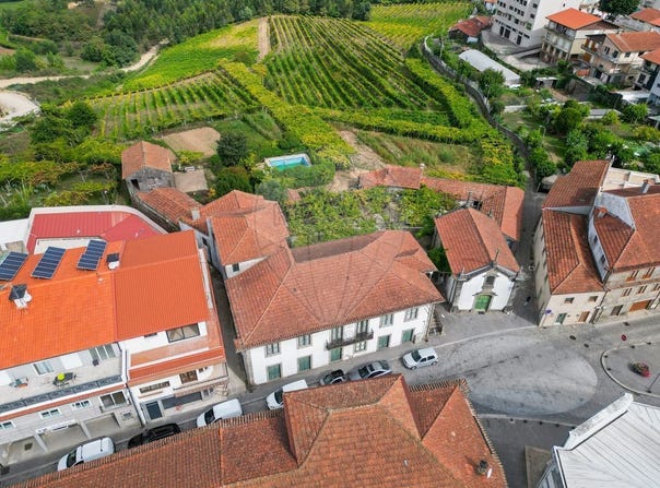 Porto, Porto District 4615-594