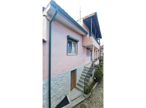 Pindo, Viseu District