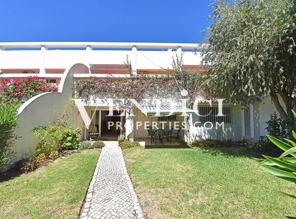 Almancil, Algarve 8135
