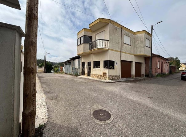 Santiago e São Simão de Litém e Albergaria Dos Doz, Leiria District