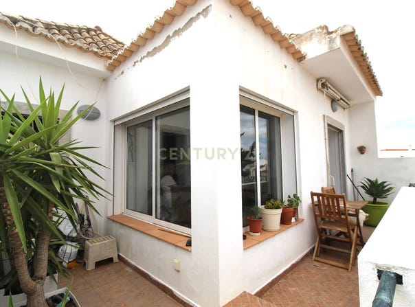 Santa Luzia, Algarve