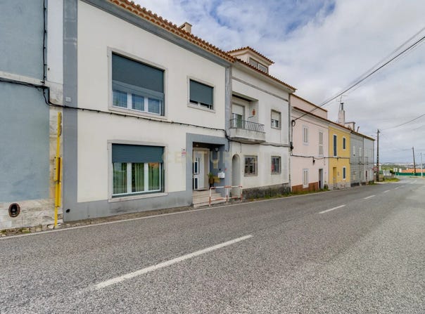 Lousa, Lisbon