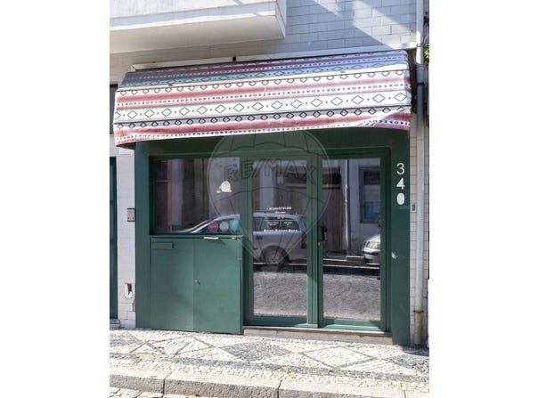 Matosinhos, Porto District 4450-247