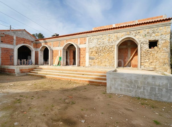Turquel, Leiria 2460