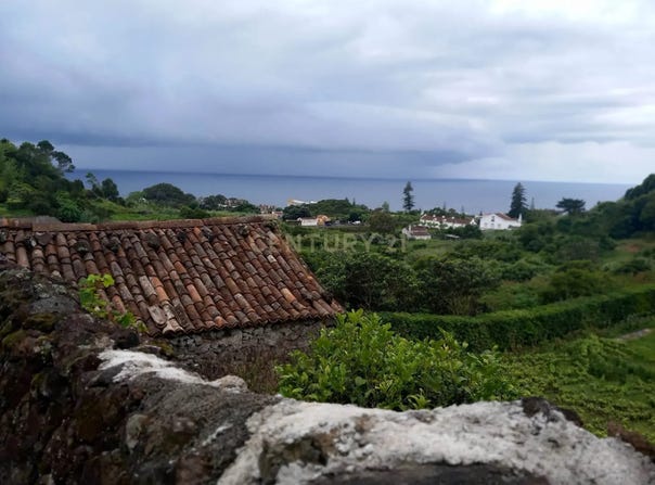 Lagoa e Carvoeiro, Azores