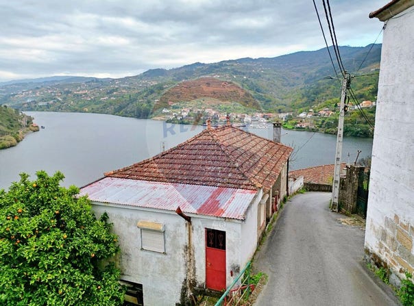 Porto, Porto District 4640