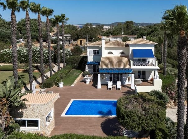 Pechão, Algarve 8700