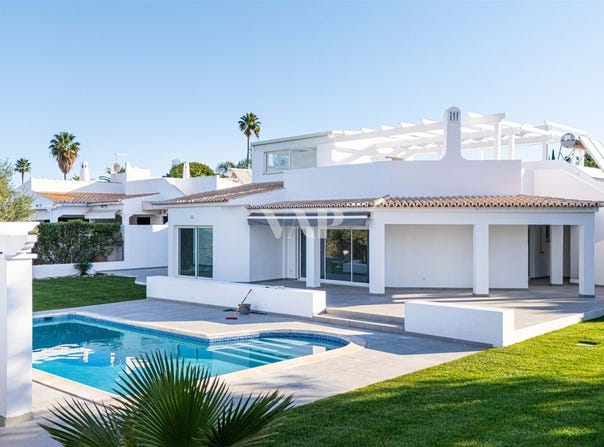 Vilamoura, Algarve 8125-410