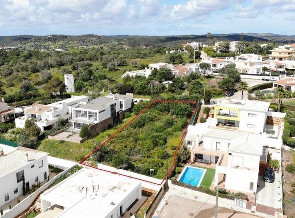 Mexilhoeira Grande, Algarve 8500