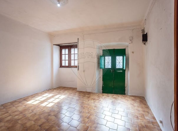 Évora, Évora District 7220