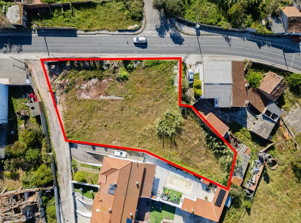 R. Central 130, 2430-017 Marinha Grande, Portugal, Marinha Grande, Leiria District 2430-474