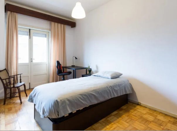 Rua de Diogo Cão, Porto, Porto District 4200-213