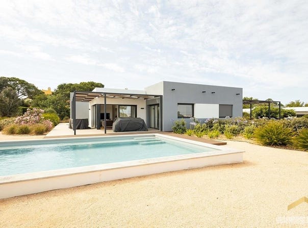 Ferragudo, Algarve 8400