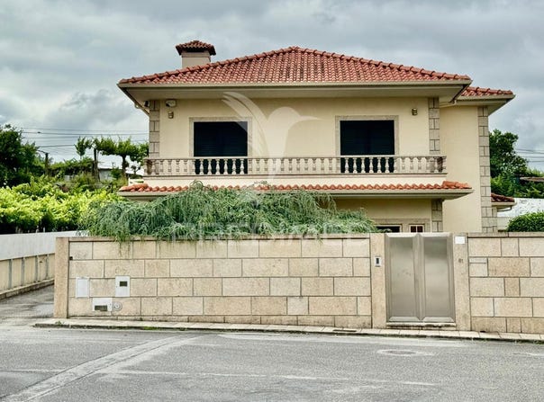 Ronfe, Guimarães, Braga