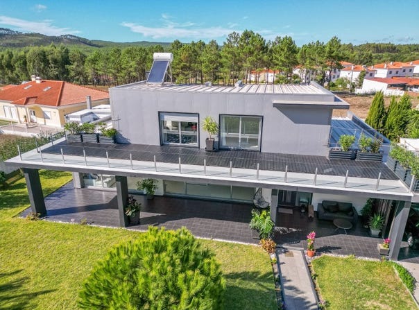 Valado dos Frades, Leiria District