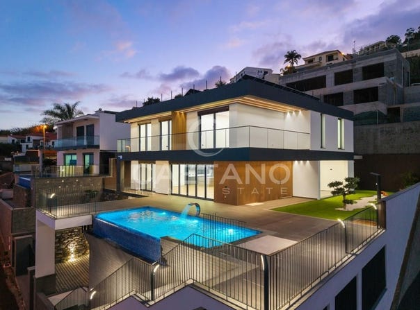 Santo Antônio, Madeira 9020