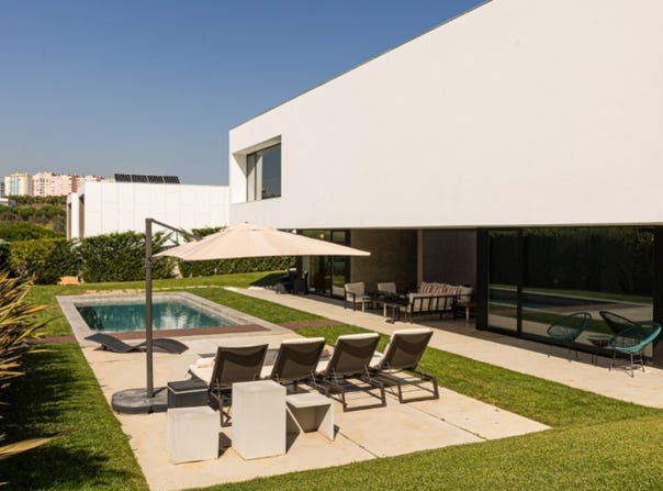 Barcarena, Lisbon