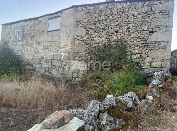 Moimenta da Beira, Viseu District
